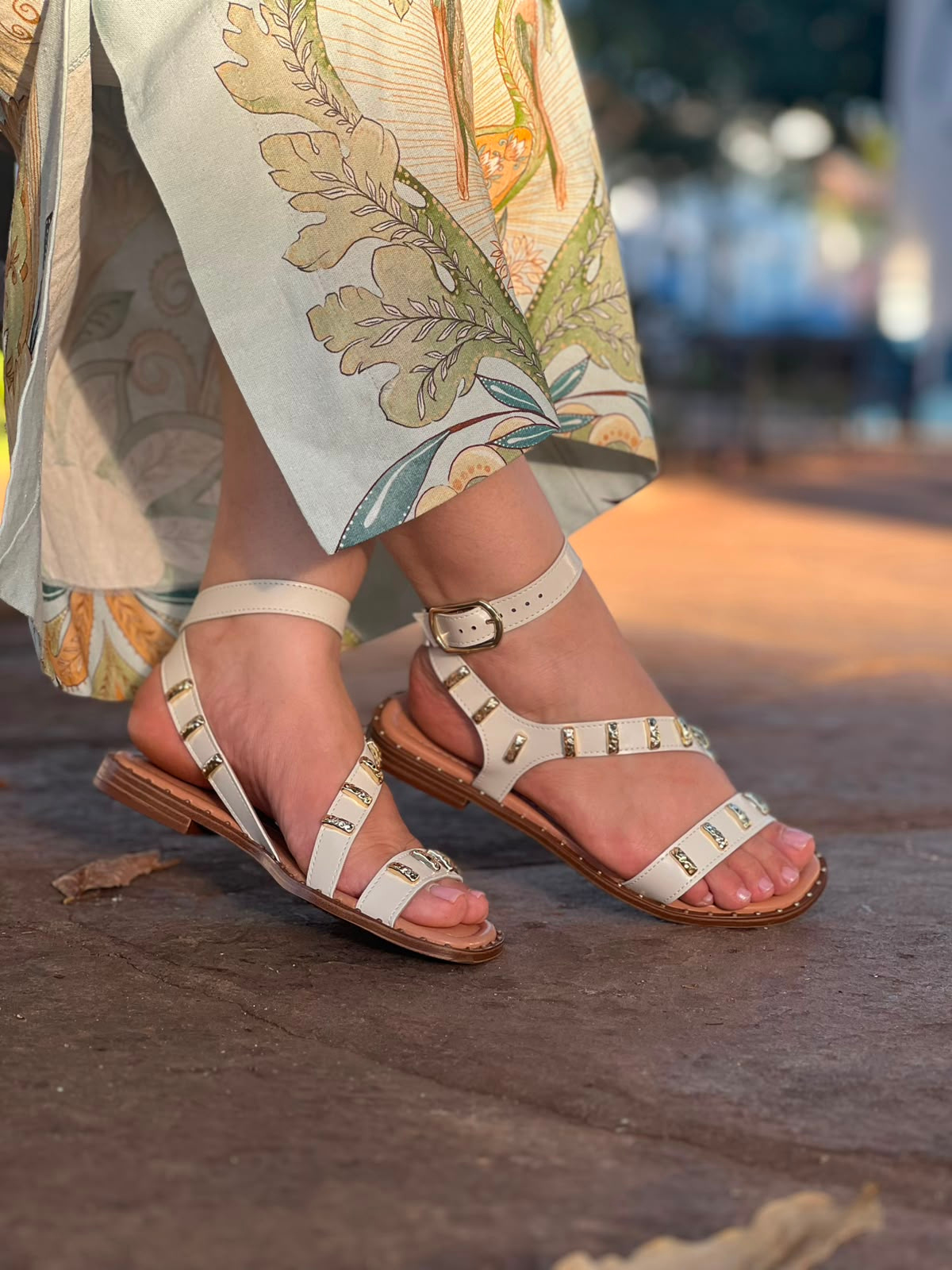 Sandália Rasterinha Vizzano Branco Off - Imagem 3